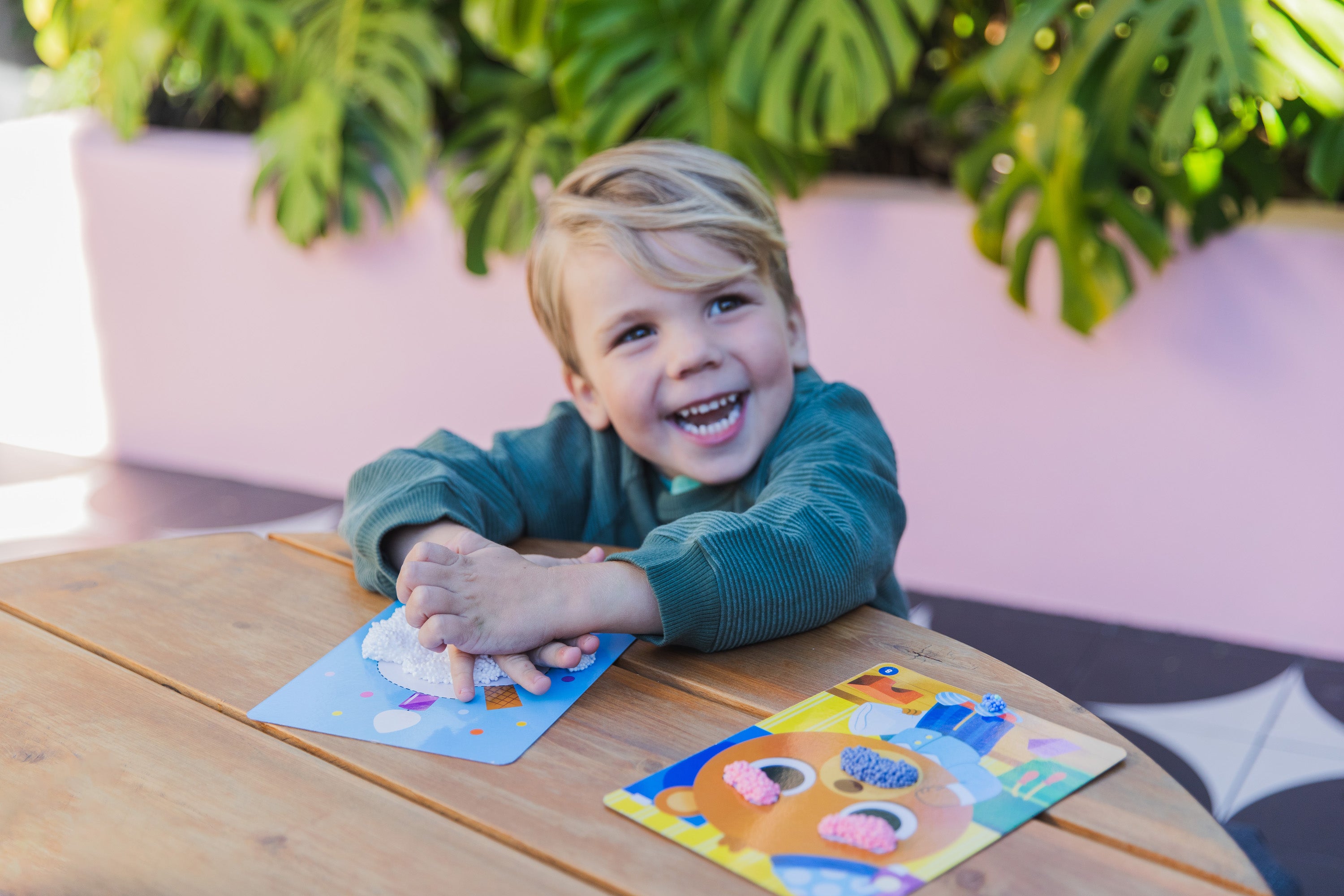 Playfoam Shape and Learn Feelings